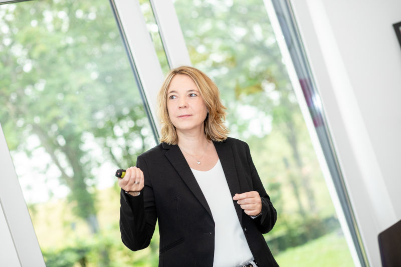 IMV-ExternerQM-Beauftragter-800x533 Beratung zu AZAV Weiterbildungsmaßnahmen durch IMV